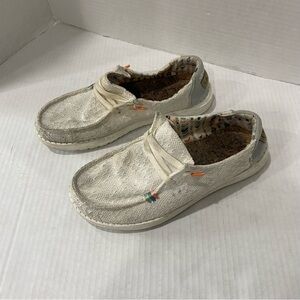 HEY DUDE Womens Wendy Boho White Crochet Slip On Shoes Size 6 Comfort